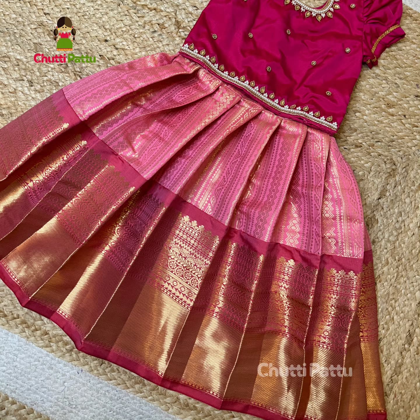 Amizhthini β Pink Aari Kanchi Semi Silk Pattu Pavadai | CPM_0320