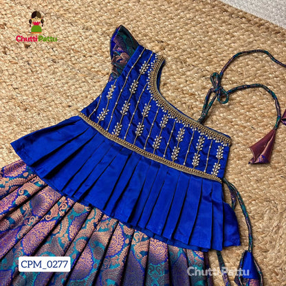 Mayilu - Sleeves Edition | Peacock Blue Aari Set| CPM_0277B