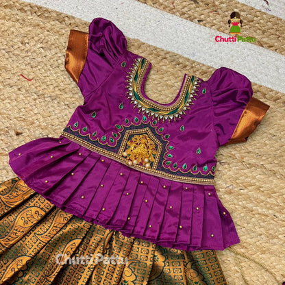 Green and Purple – Lakshmi Devi Pendant Aari Pattu Pavadai | CPM_0327