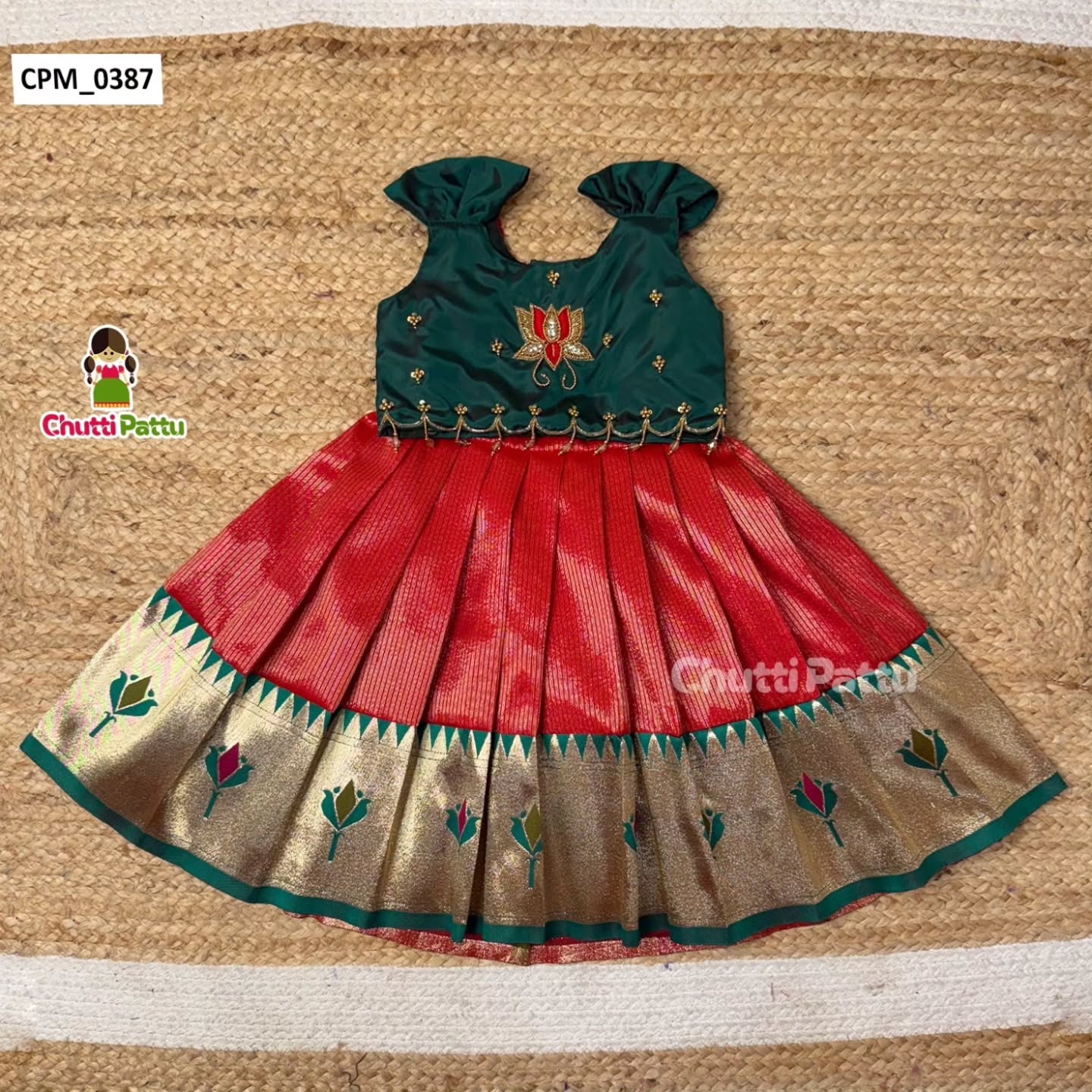 Thamara – Red & Green Kanchi Tissue Silk Aari Pattu Pavadai | CPM_0387