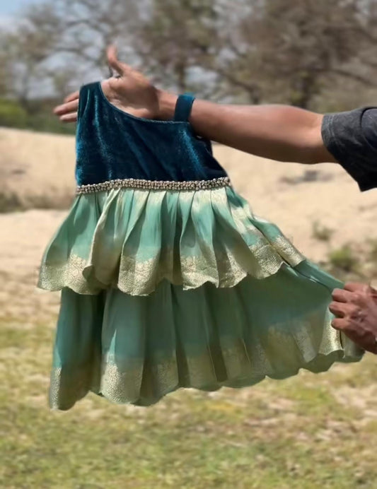 Peacock Green Double-Layer One-Shoulder Frock | CPM_0394