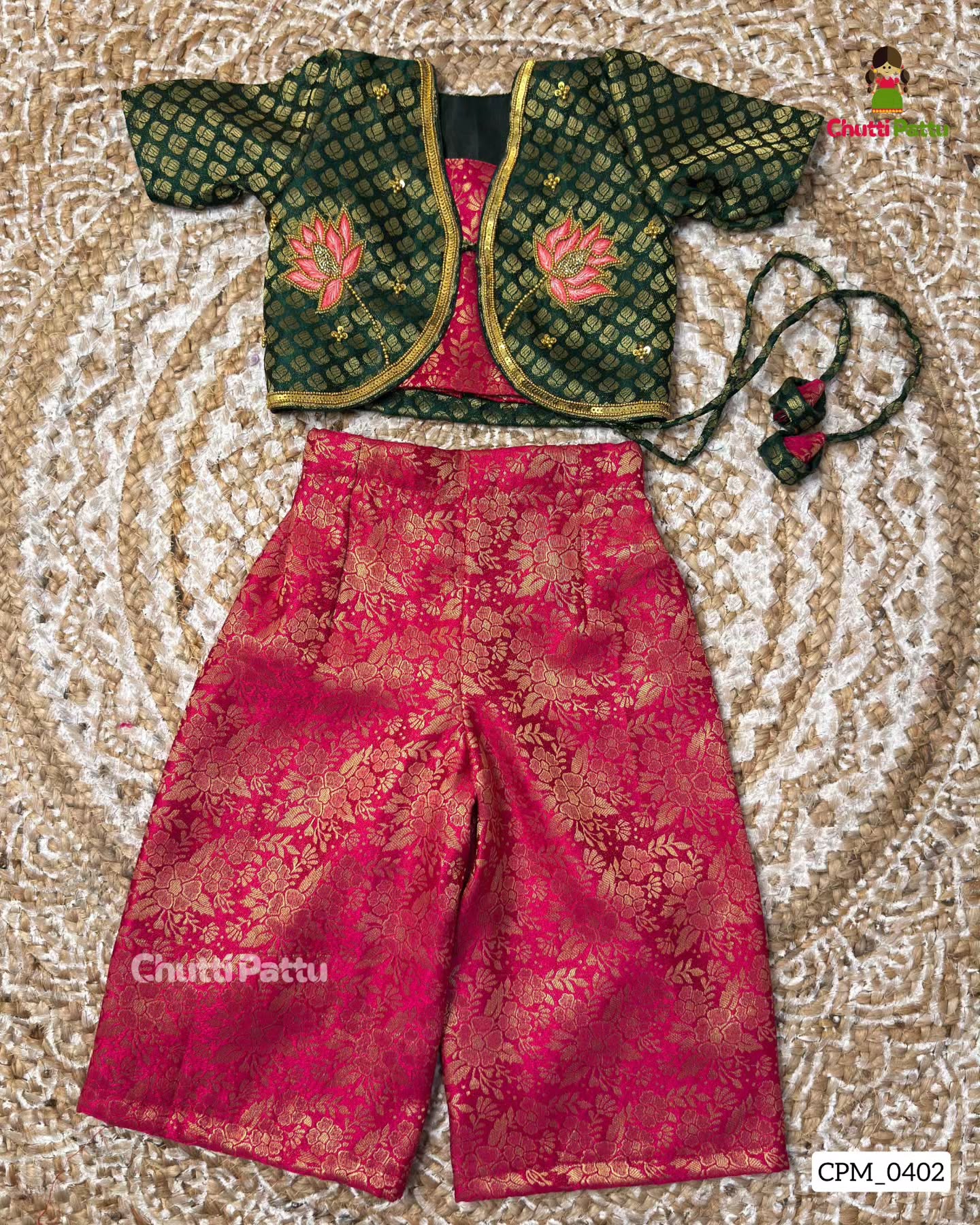 Pink & Green Lotus Aari Co-ord Set | CPM_0402