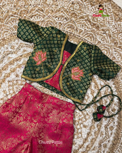 Pink & Green Lotus Aari Co-ord Set | CPM_0402