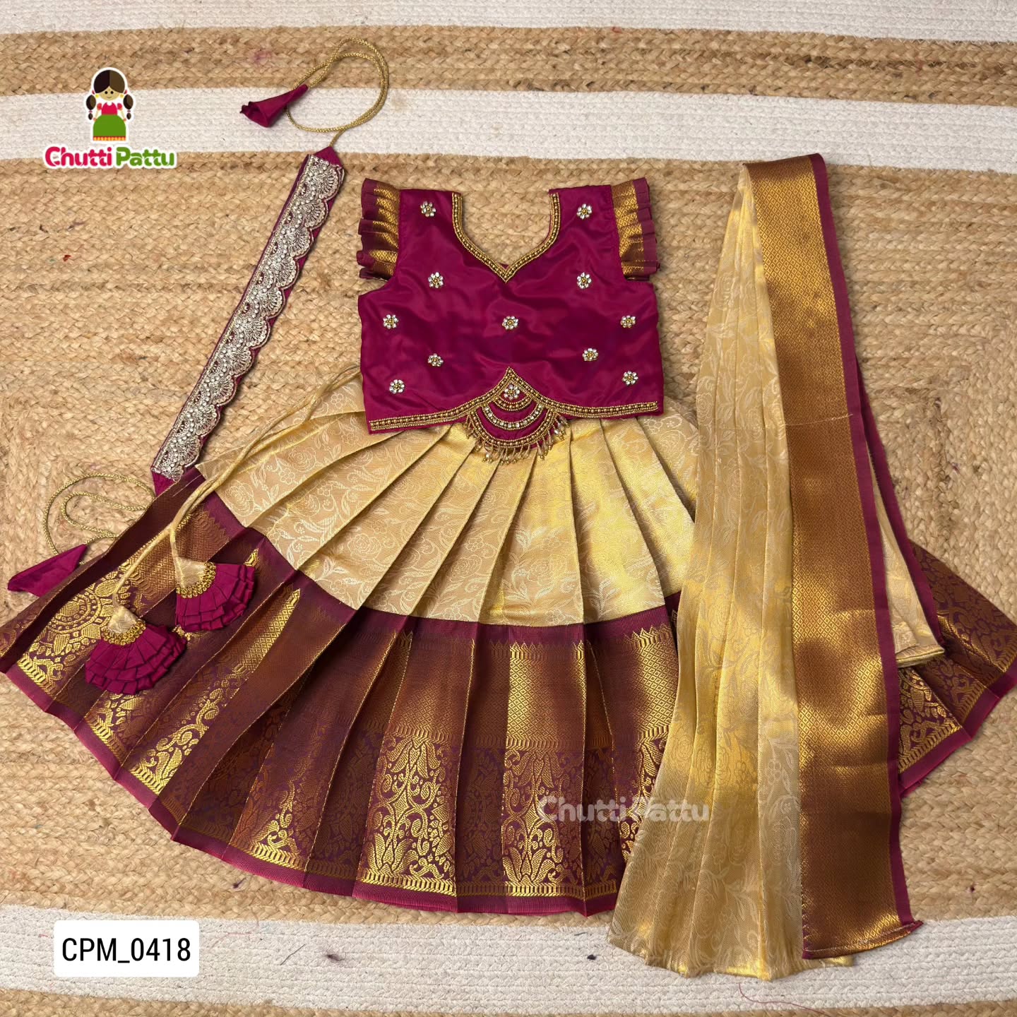 Kuzhali – White & Purle Pure Kanjeevaram Half Saree with Aari Work (With Hip Belt & Dupatta) | CPM_0418B