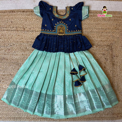 Navy & Aqua – Lakshmi Devi Pendant Aari Pattu Pavadai | CPM_0433