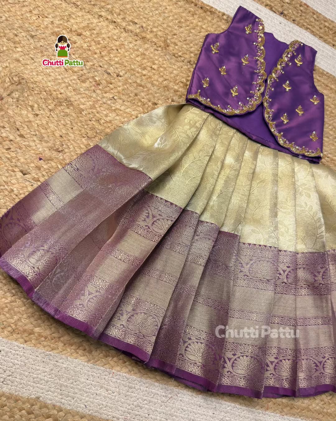 Purple & White Aari Work Overcoat Set | CPM_0435