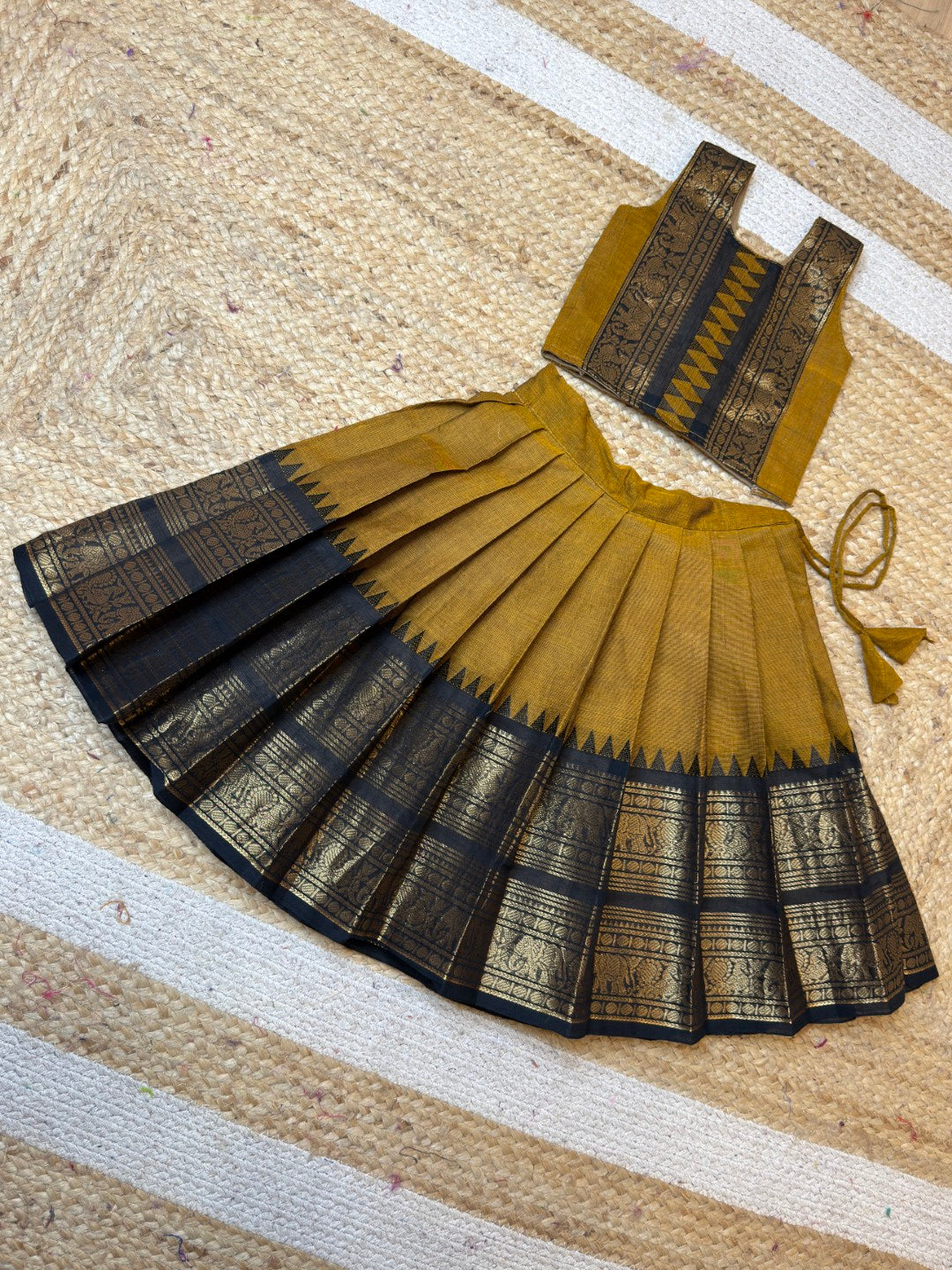 Mustard Yellow Kanchi Cotton Set | CPM_0469