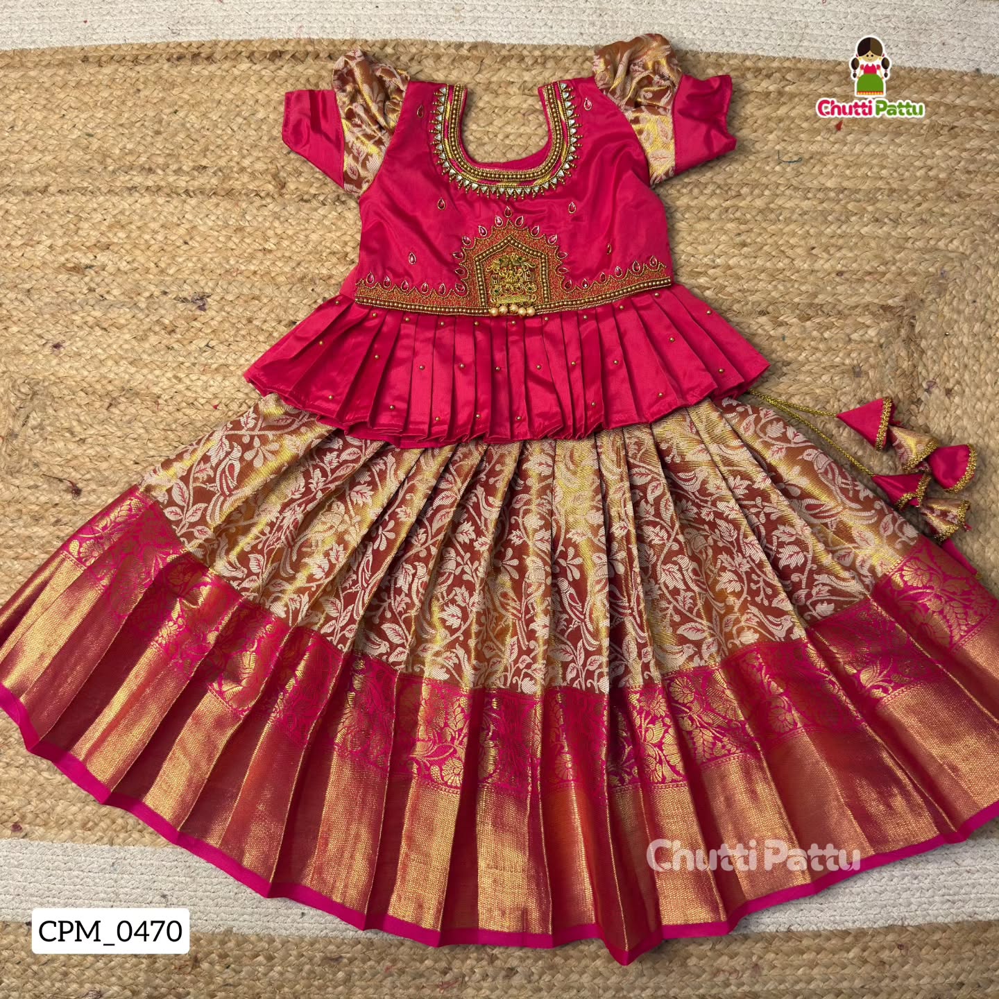 Golden Pink Aari Pattu Pavadai with Lakshmi Pendant | CPM_0470
