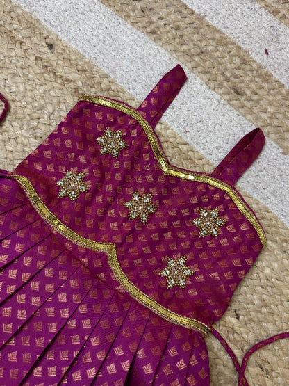 Magenta Kanchi Soft Silk Aari Gown | CPM_0484