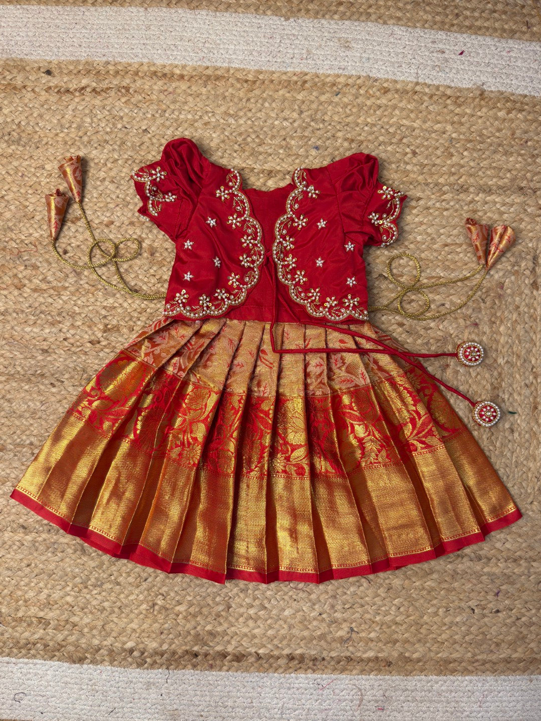 New Born Two-in-One Overcoat Aari Set | CPM_0487