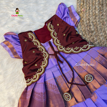 Lavender & Brown Two-in-One Kanchi Soft Silk Aari Overcoat Set | CPM_0504