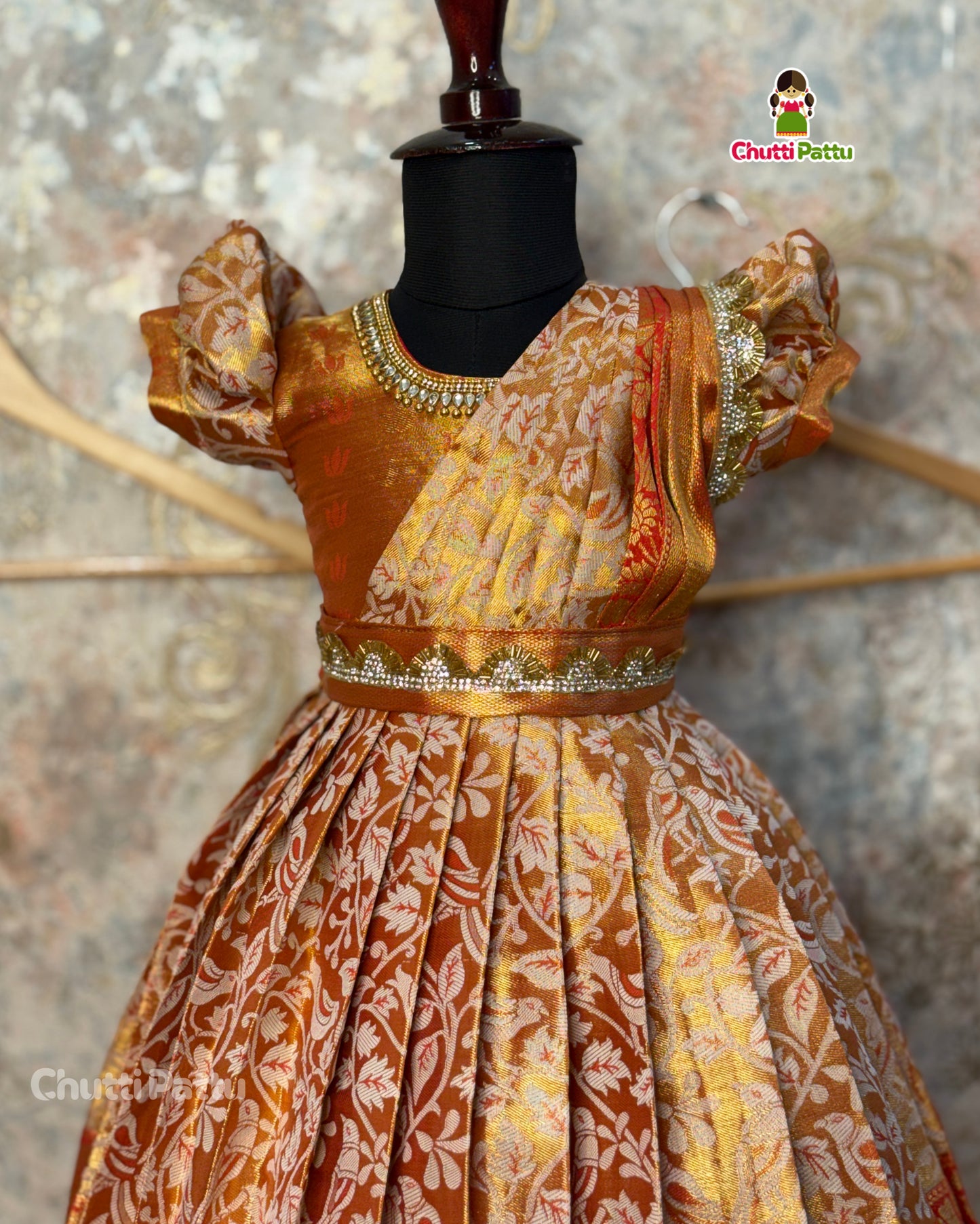 Red Kanchi Tissue Silk Gown with Detachable Dupatta | CPM_0506