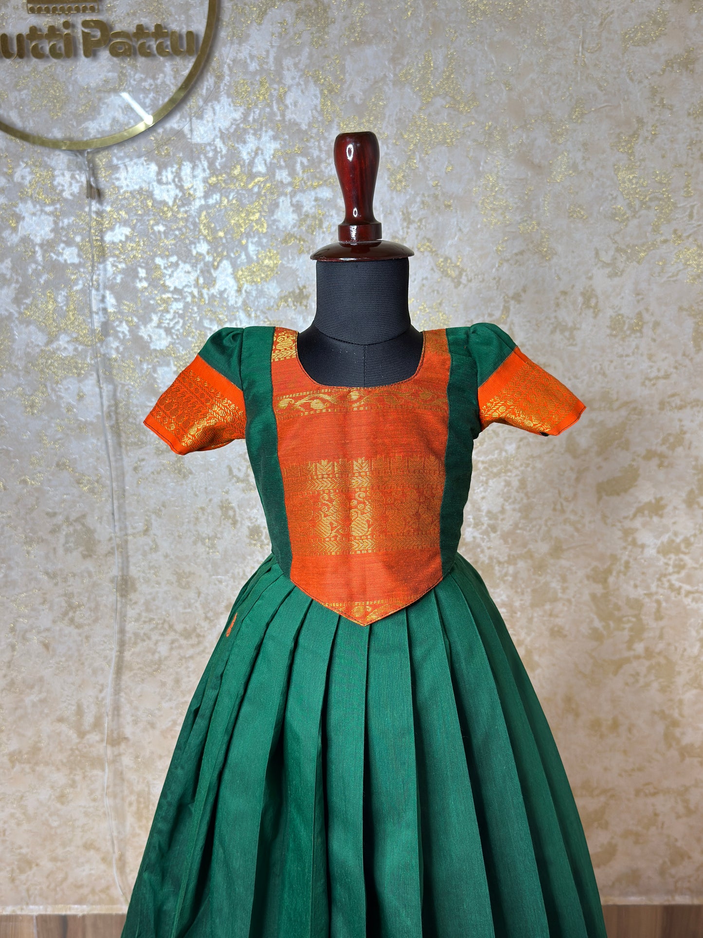 Green & Orange Kalyani Cotton Top & Skirt Set | CPM_0520