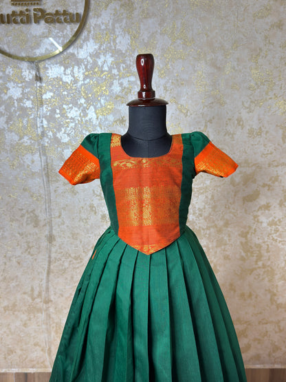 Green & Orange Kalyani Cotton Top & Skirt Set | CPM_0520