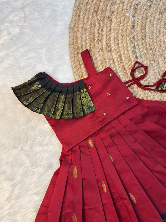 Red & Black Kalyani Cotton Top & Skirt Set | CPM_0533