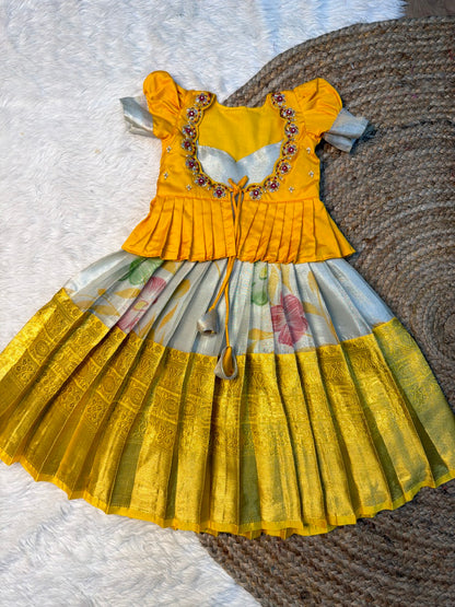 Thamana | Yellow & Off White Tissue Silk Aari Work Overcoat Set | CPM_0585