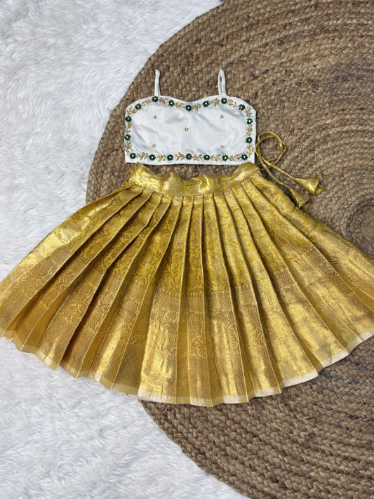 Cream & Golden Kanchi Tissue Silk Aari Work Set | CPM_0599