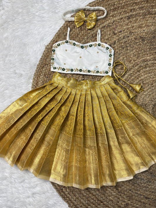 Cream & Golden Kanchi Tissue Silk Aari Work Set | CPM_0599