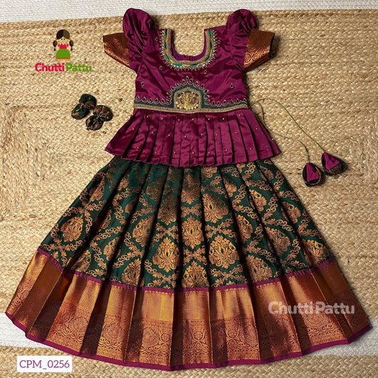 Green and Purple – Lakshmi Devi Pendant Aari Pattu Pavadai | CPM_0256